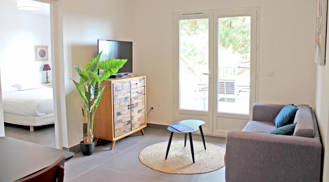 Select'Sohome - La Fossette - Appartement Pour 4 Personnes Avec Terrasse Et Vue Mer ! - Fos-04 Le Lavandou Εξωτερικό φωτογραφία